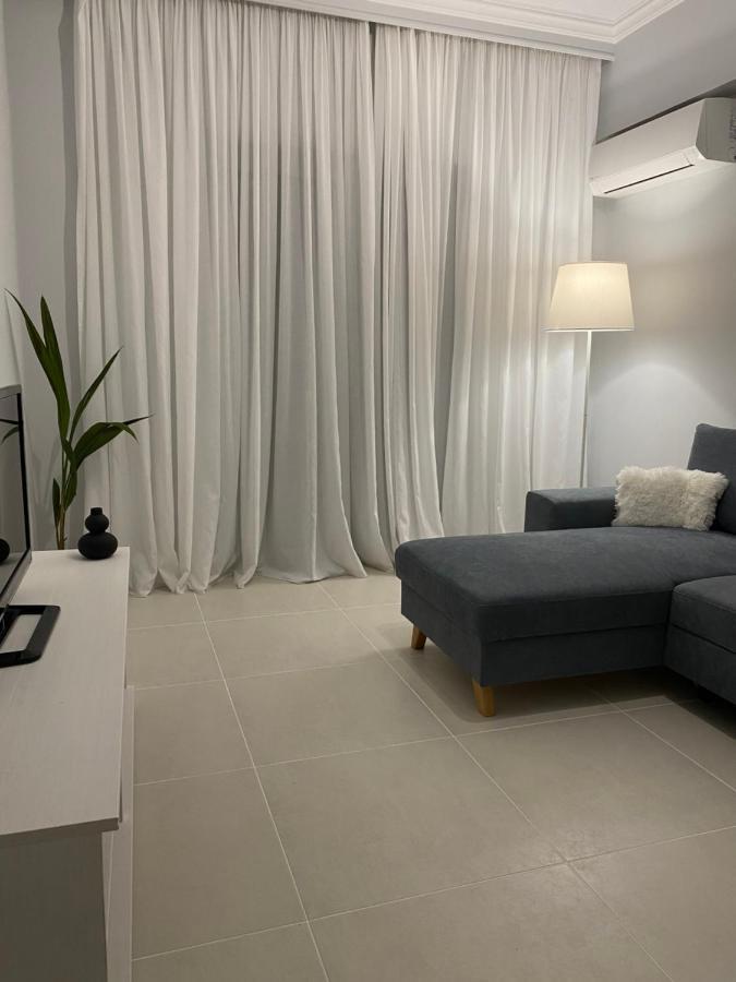 Modern Living In Markopoulo Center Markópoulon Exterior foto